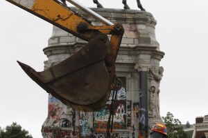 America Protests Confederate Monuments