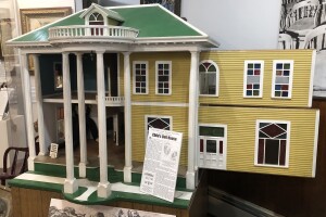 Alferd Packer dollhouse_Hinsdale County Museum 