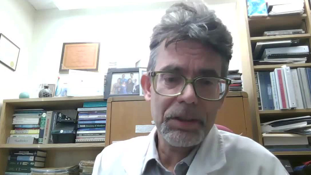Dr. Michael Bubb