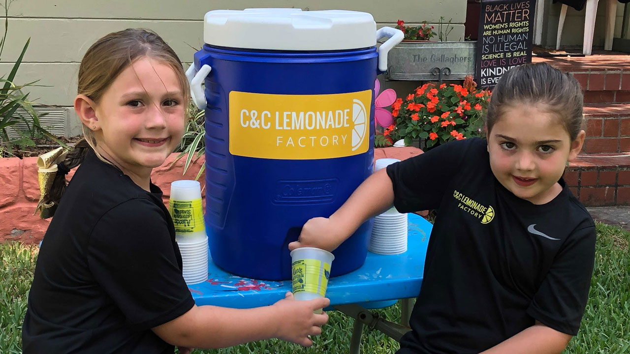 7-year-old-cancer-survivor-sells-lemonade-to-help-other-children-with-cancer-WFTS-1.jpg