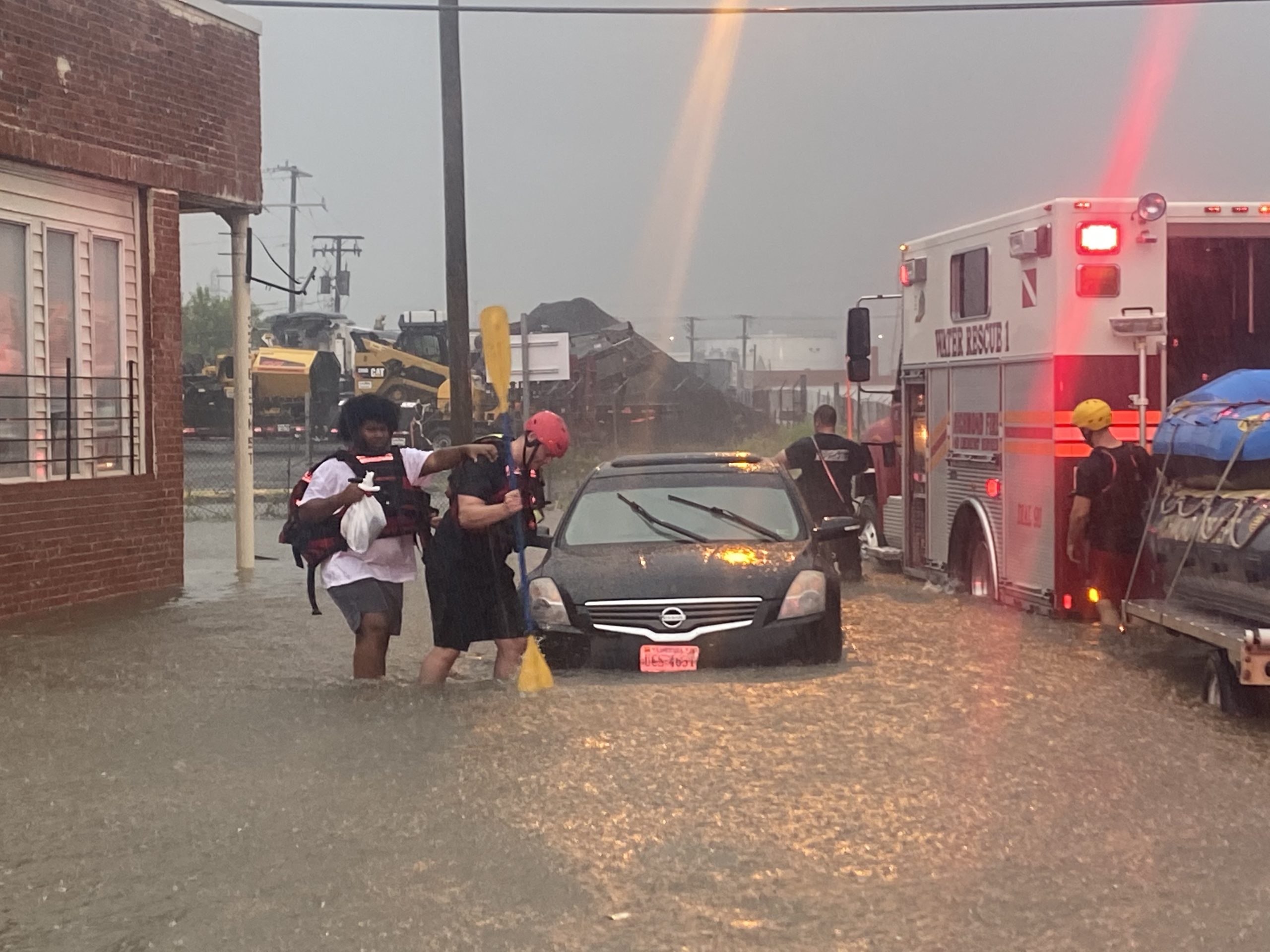 Richmond Fire rescues 19 people from cars amid flash floods