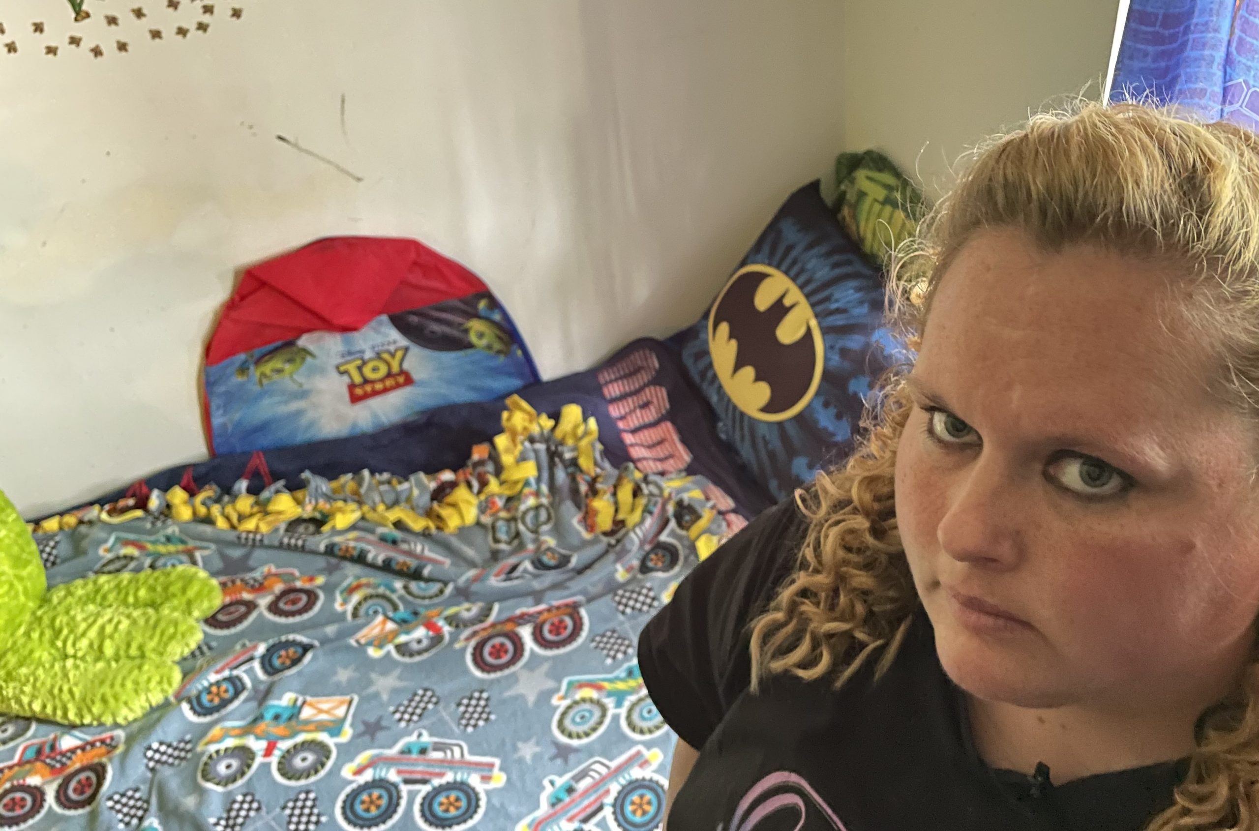 Hayley Kelly bedroom2.jpg