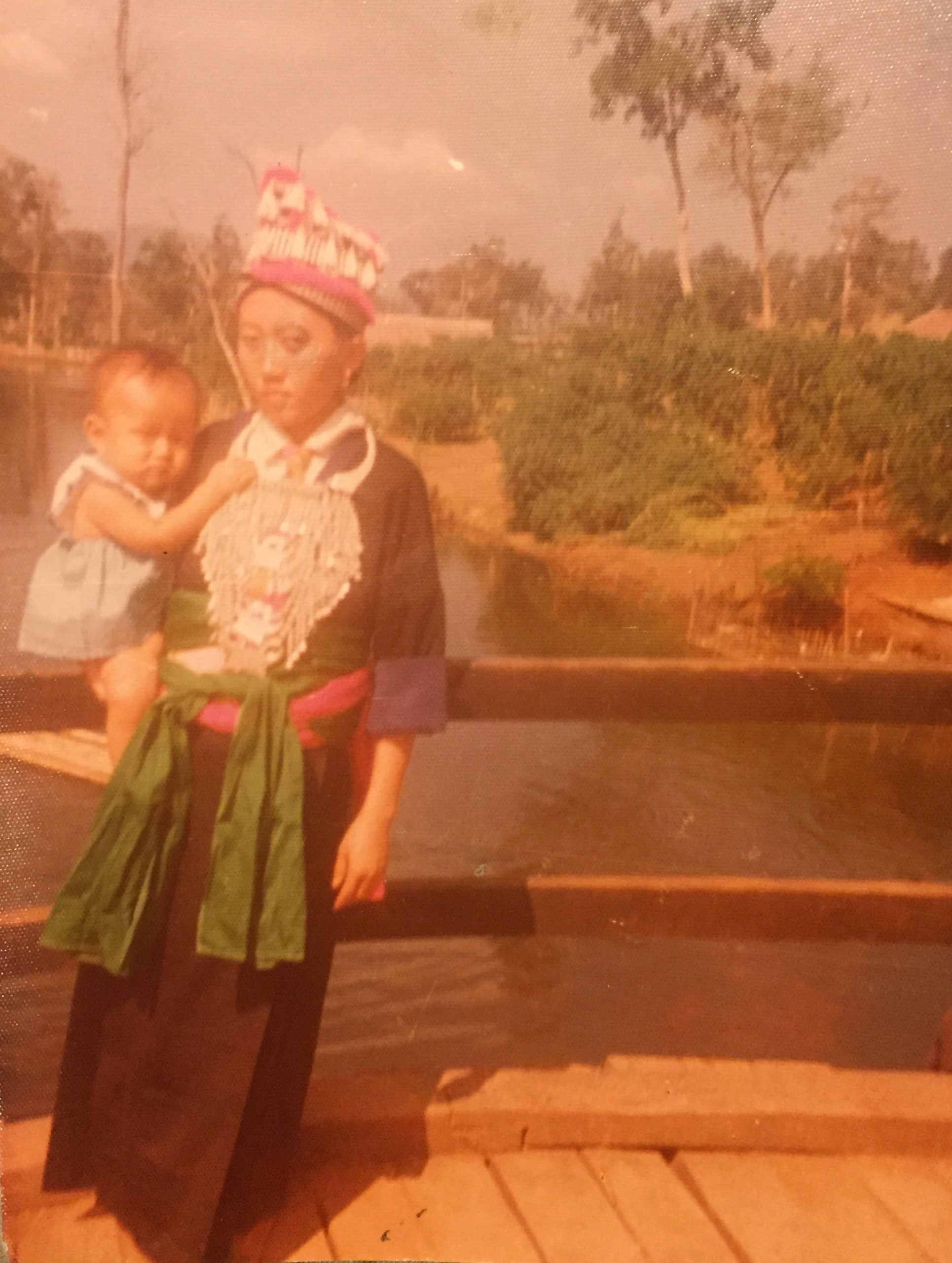 Annie Vang and her mom