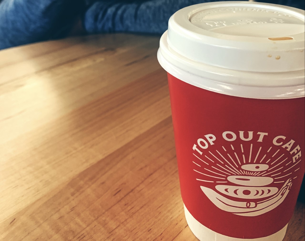 topoutcafe.jpg