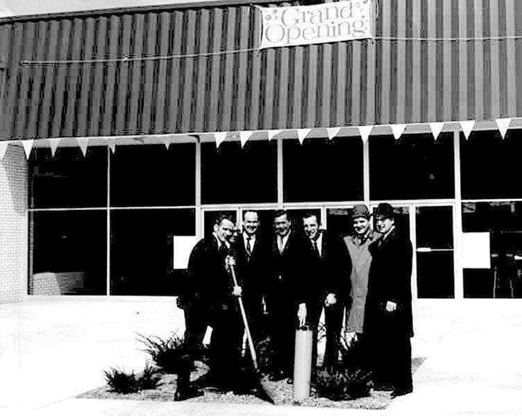 oldlogansportmall.jpg