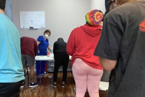 testing-at-Center-for-COVID-Control-clinic-in-Clearwater-WFTS.jpg