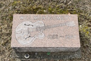 wes montgomery grave.jpg