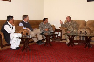Purdue University professor visits Sheik Zayed University