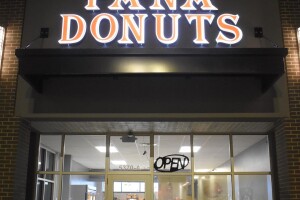 pana donuts