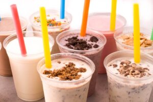 Daddy's Dogs vasectomy milkshakes