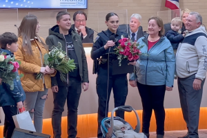 Medina police officer honored for her quick response in delivery of baby girl