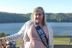 Kayla Spangler homecoming