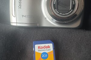 the camera and memory card.jpg