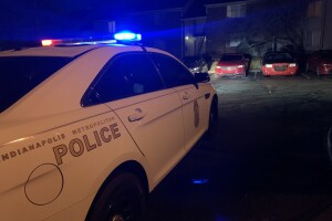 impd gas station arrest.jpg