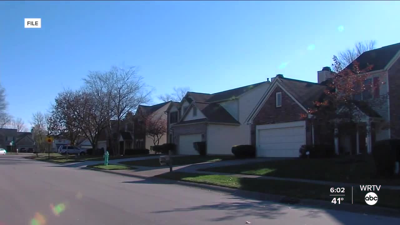 houses in neighborhood