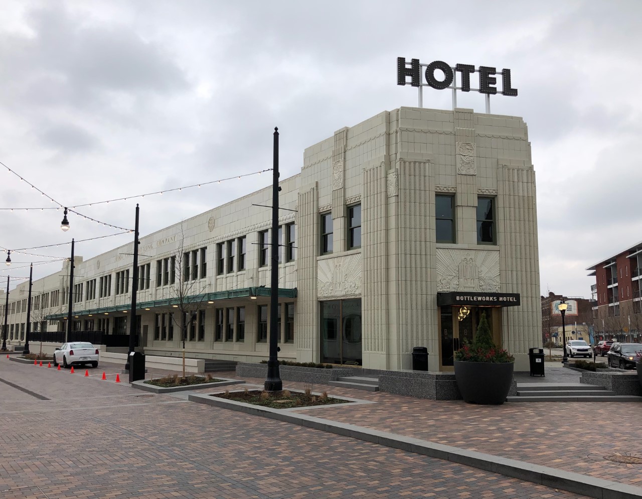 bottleworkshotel.jpg