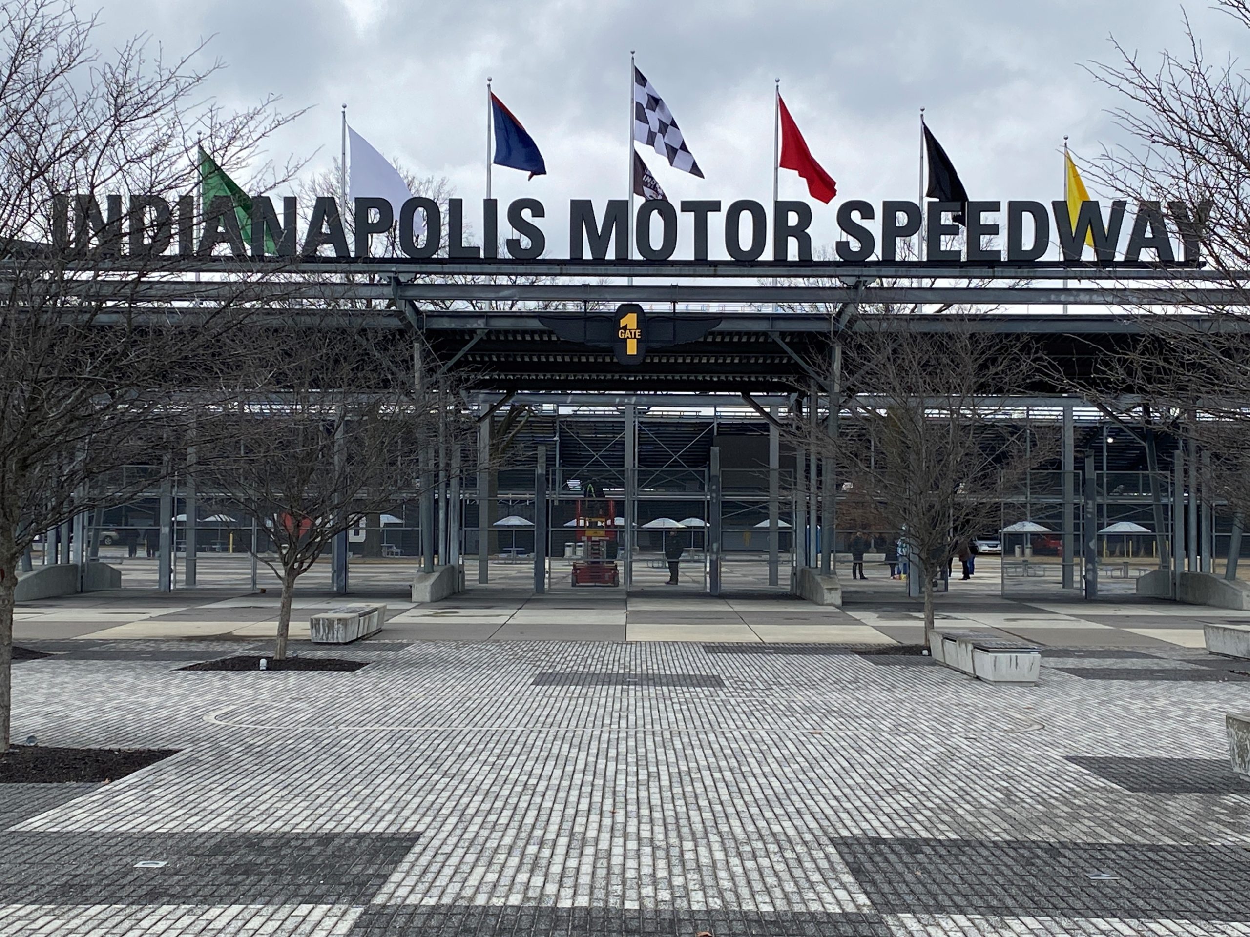 ims indianapolis motor speedway.jpg