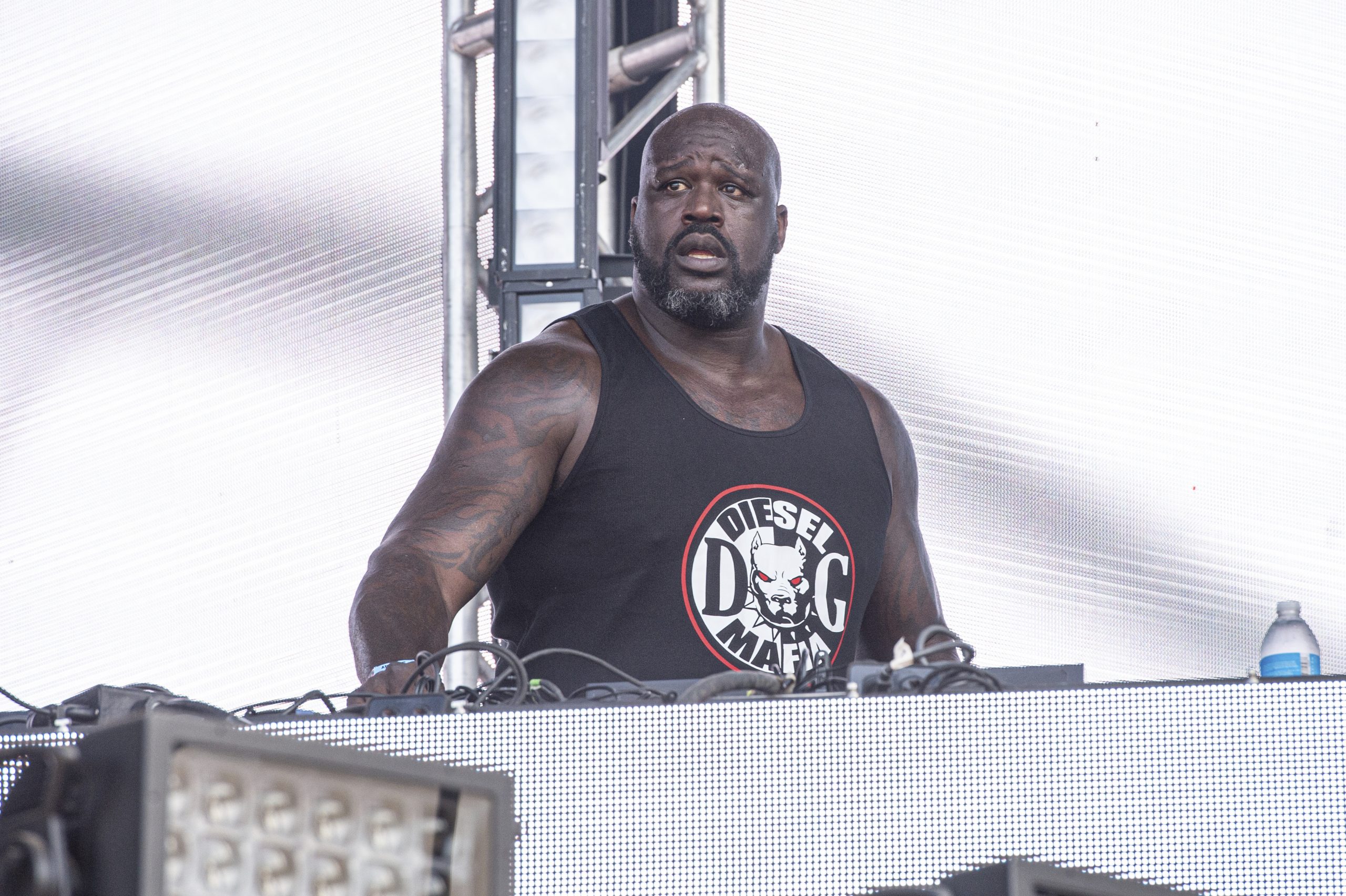 Shaquille O'Neal, DJ Diesel