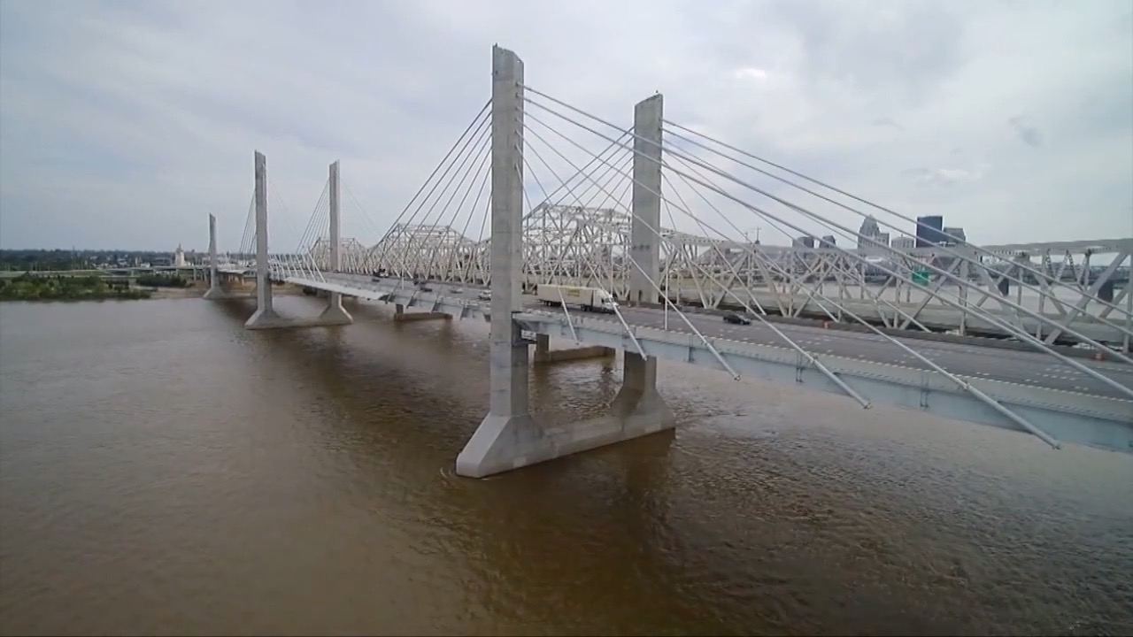 Indiana to Louisville Bridge.png