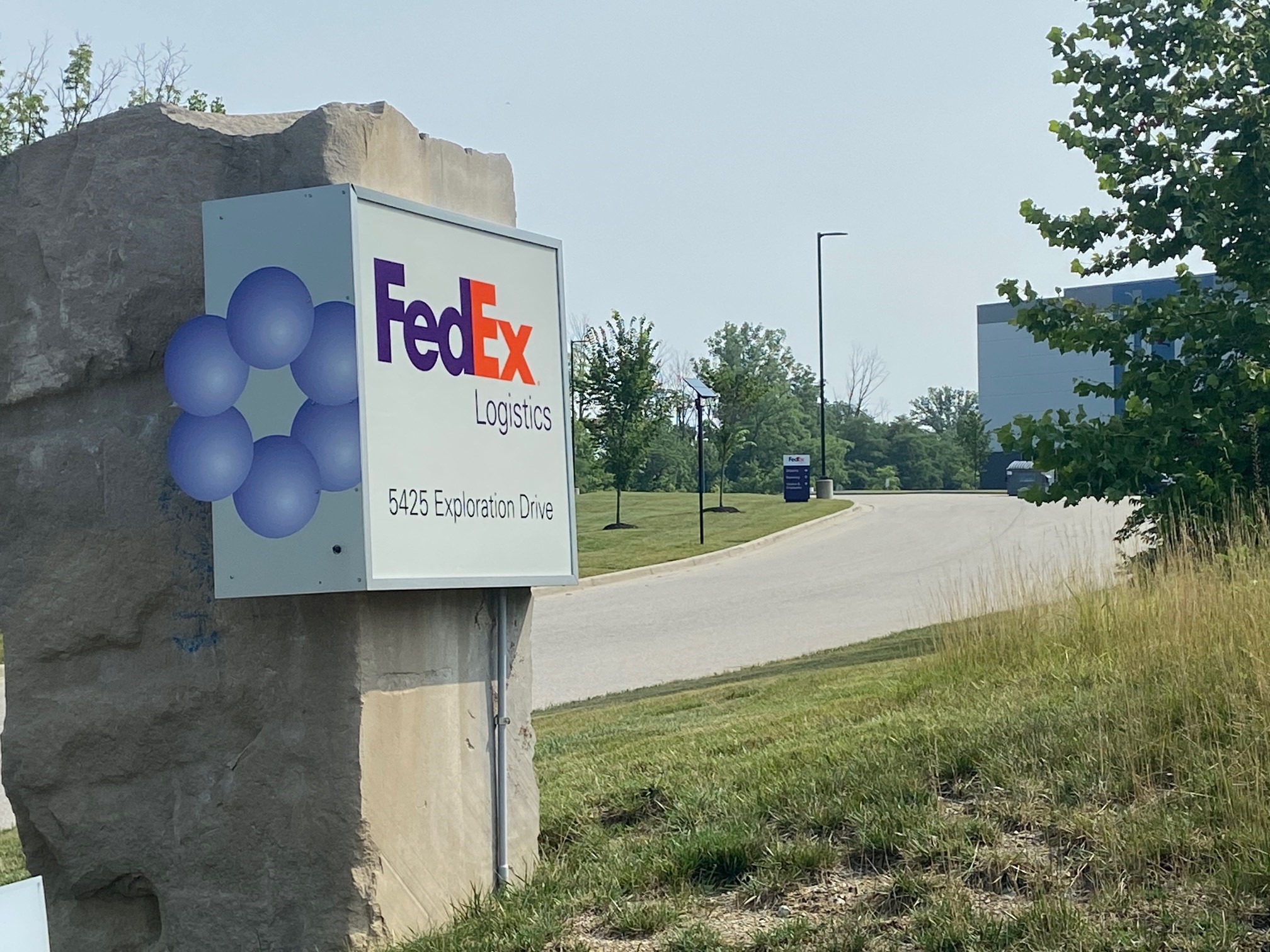 fedex.jpg