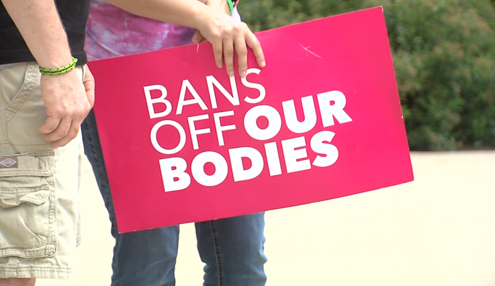 abortion rally.PNG