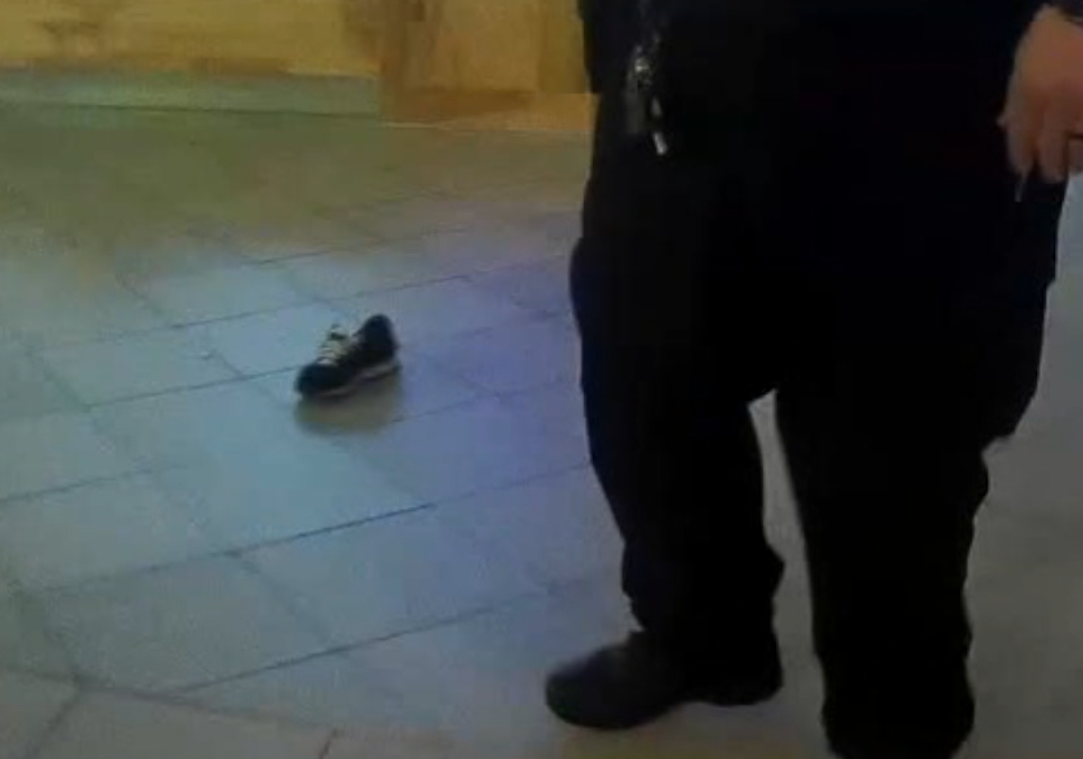 Greenwood Mall Bodycam (10).png