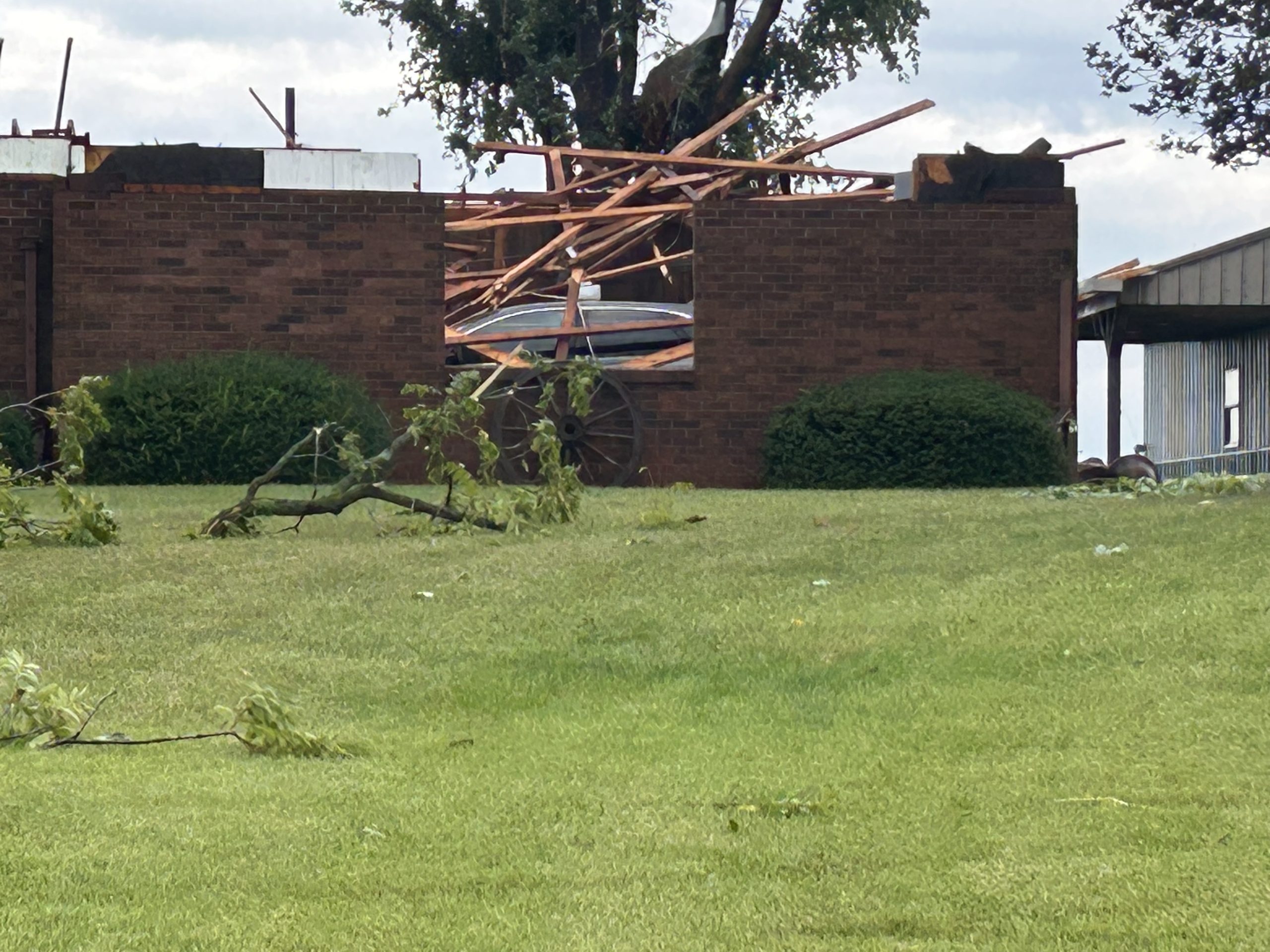 Hayesville Damage - WEHT (1).jpeg