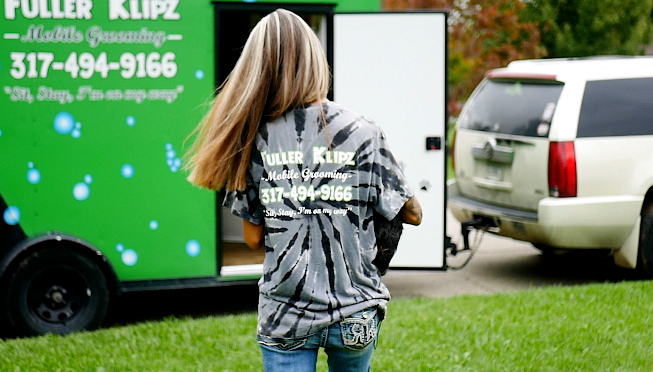 Mobile groomer