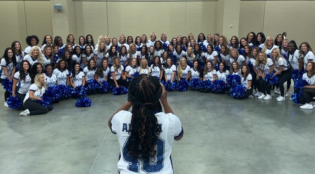 cheerleaders.jpg