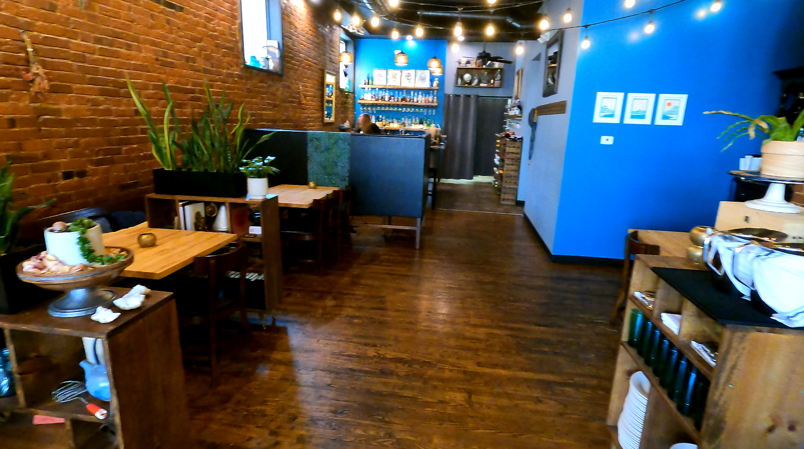 9th street bistro inside 1