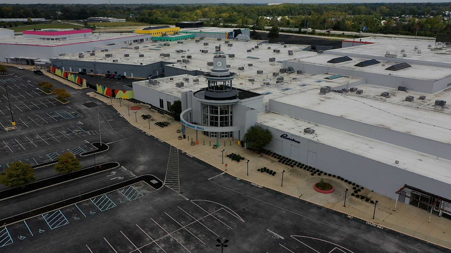 Lafayette Square mall.png