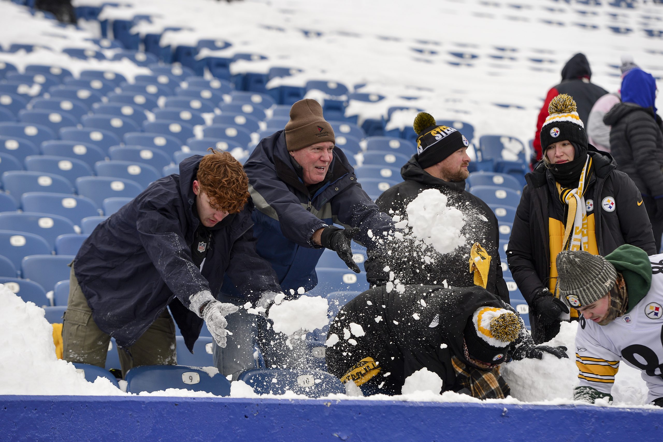 Steelers Bills Football