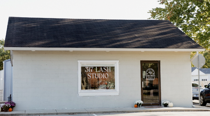 317 Lash Studio in Cicero 