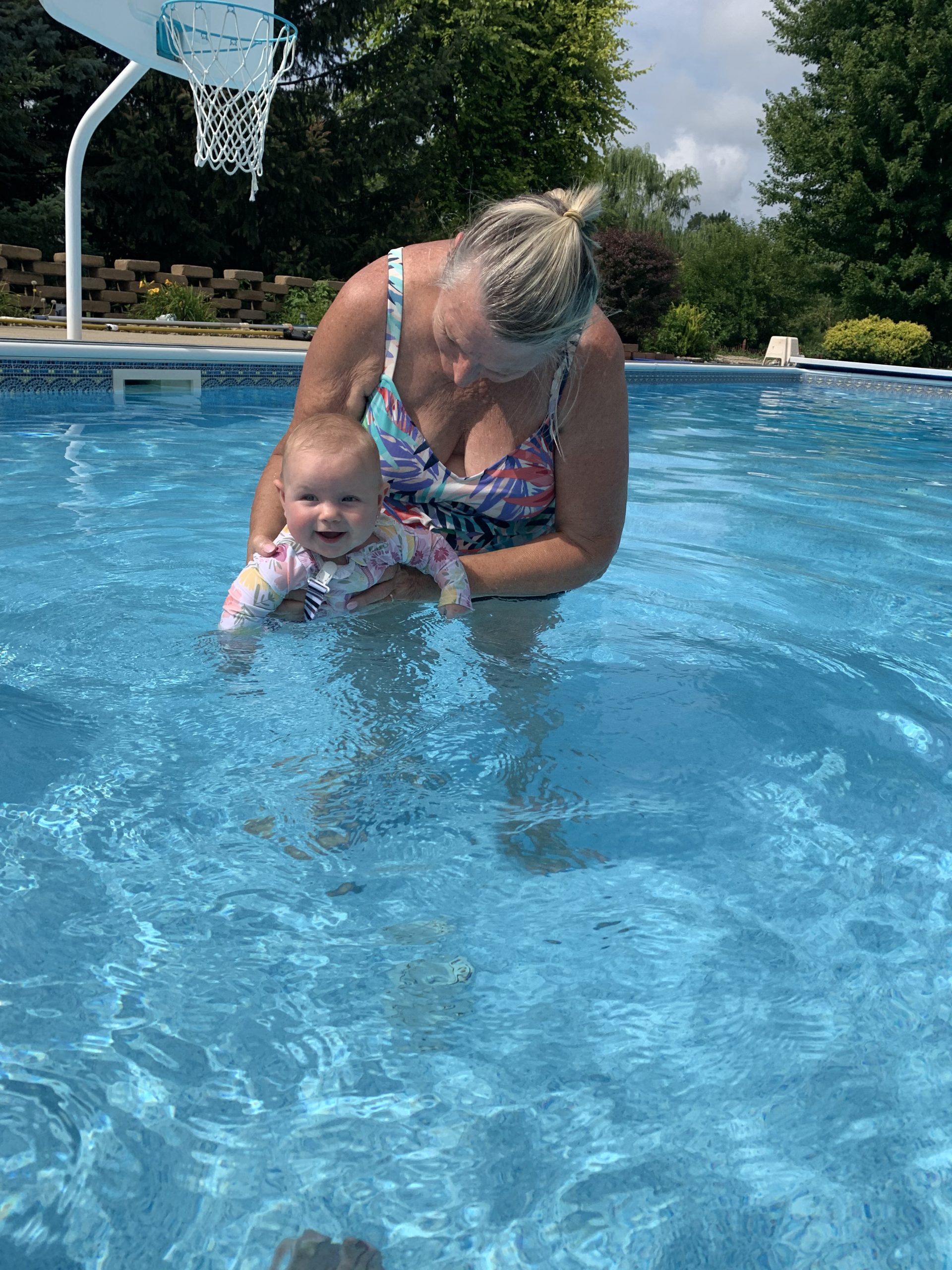 Everleigh swimming 