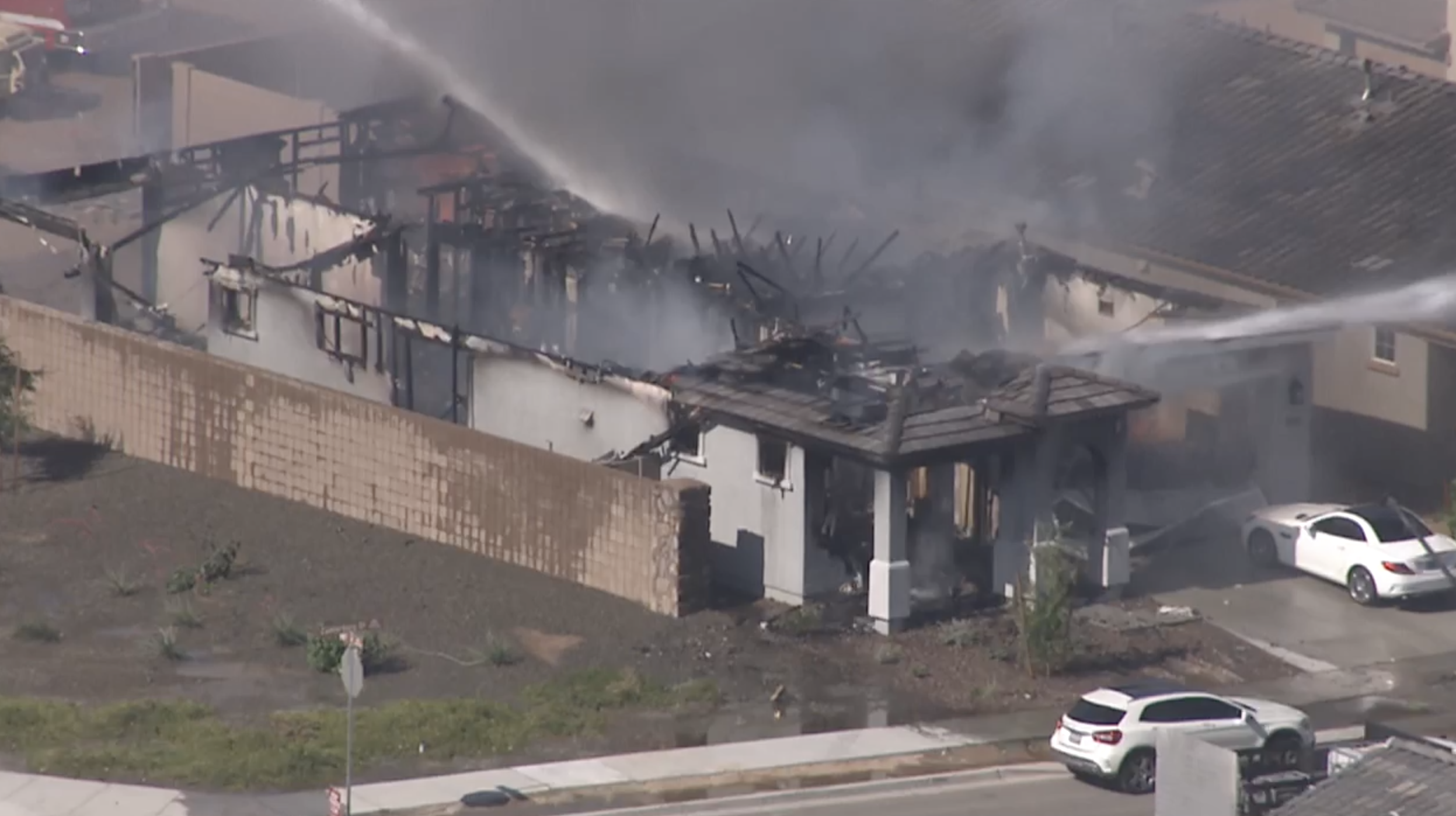 Loop 303 Cactus house fire