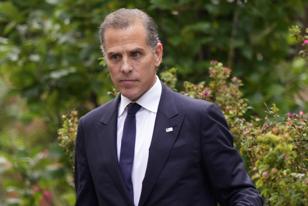 Hunter Biden outside federal court in Delaware.