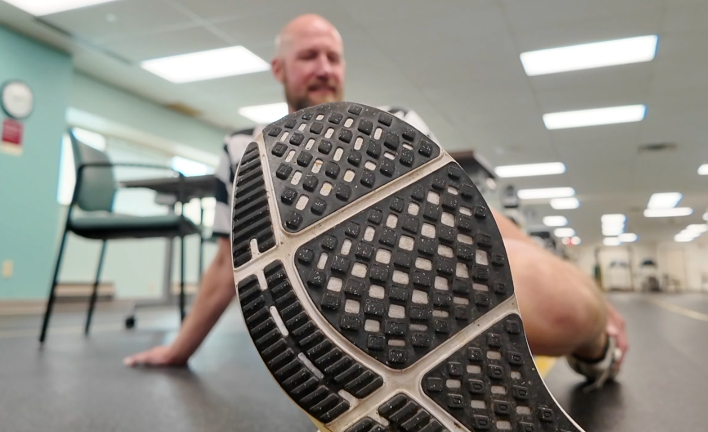 running shoe.png