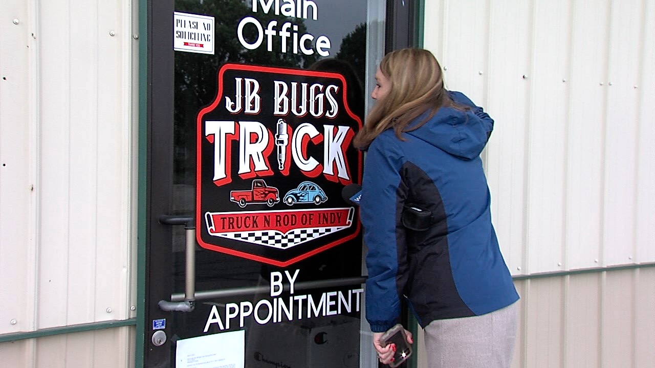 WRTV Investigates Kara Kenney stops by JB Bugs Trick Truck N Rod in Whiteland following complaints from customers.