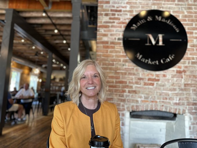 Amy Richardson at Main & Madison 