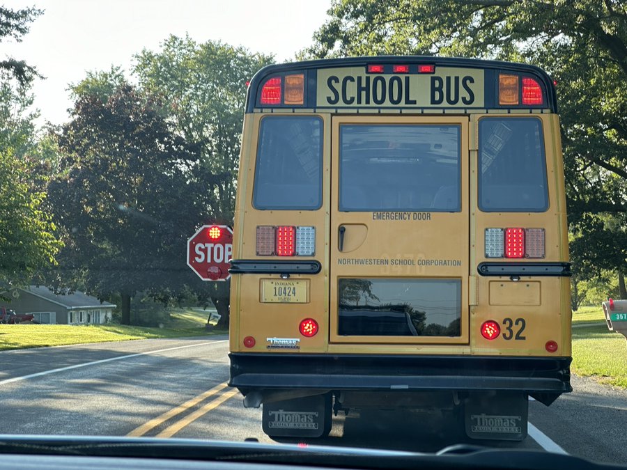 Bus stop arm 