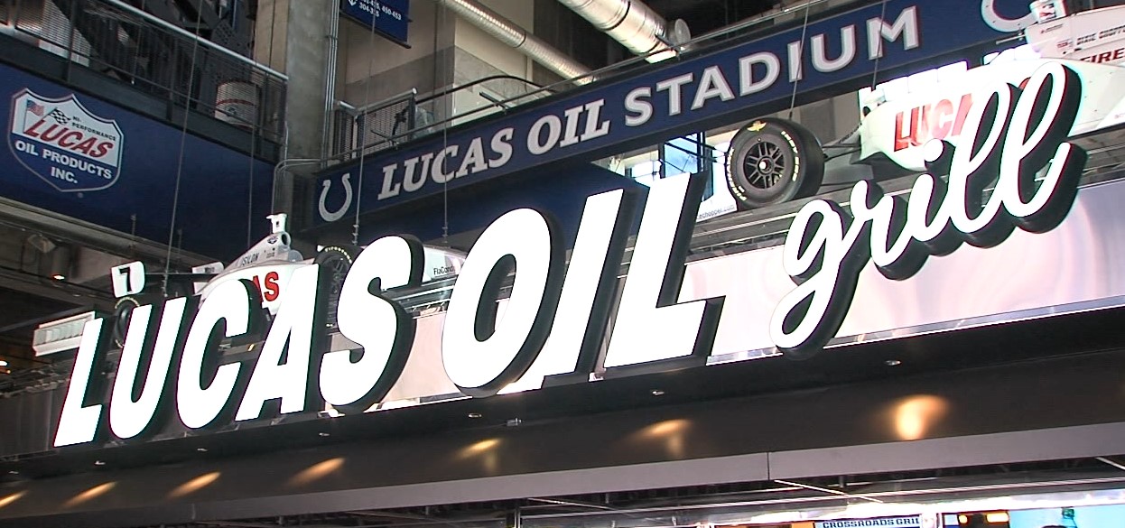 lucas oil2.jpg