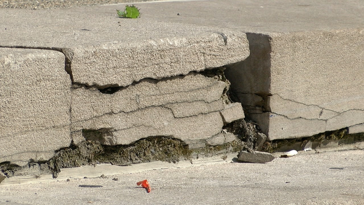 monument closed 2.jpg