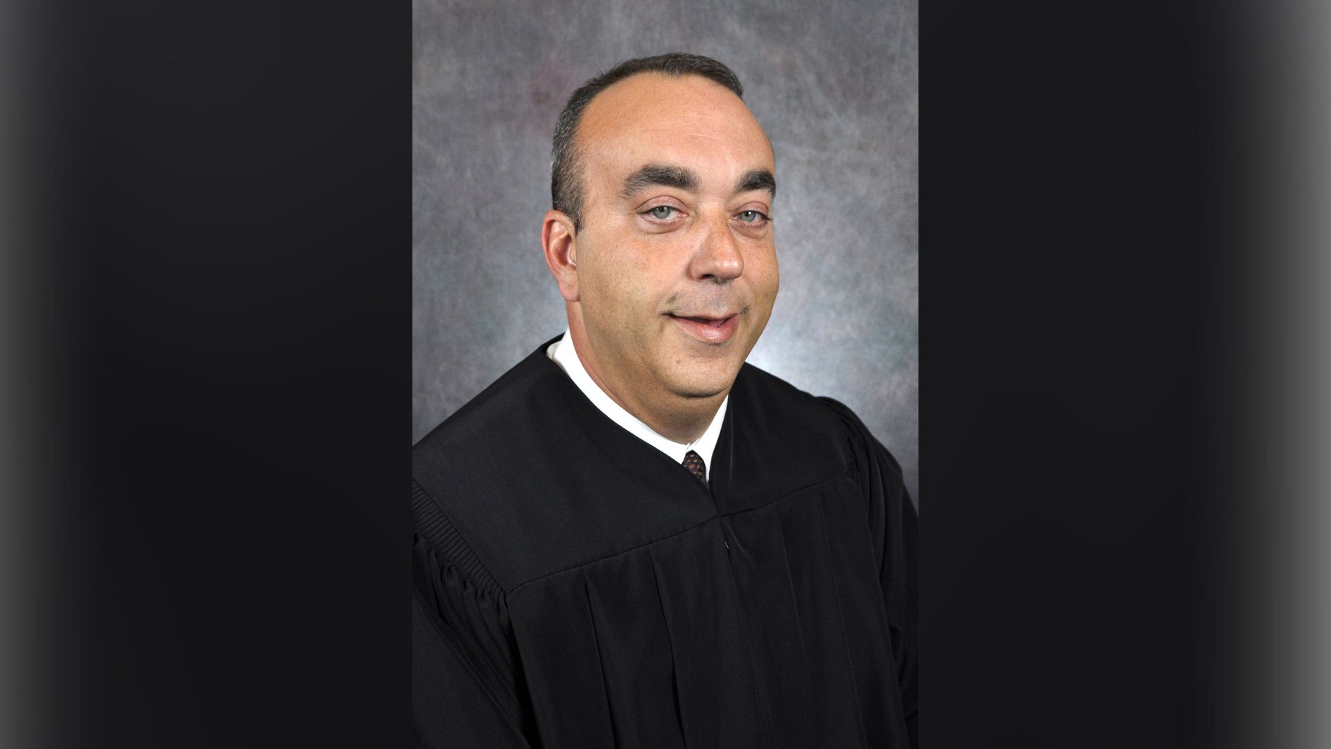 Kentucky Judge Kevin Mullins