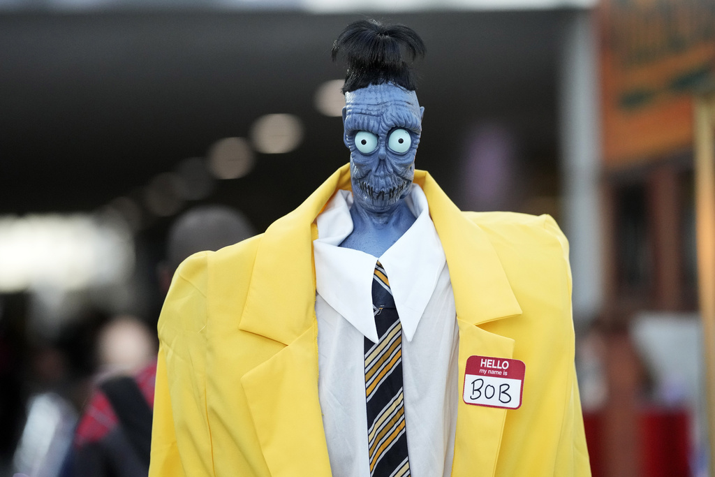 An attendee dressed as Bob from "Beetlejuice Beetlejuice"poses during New York Comic Con