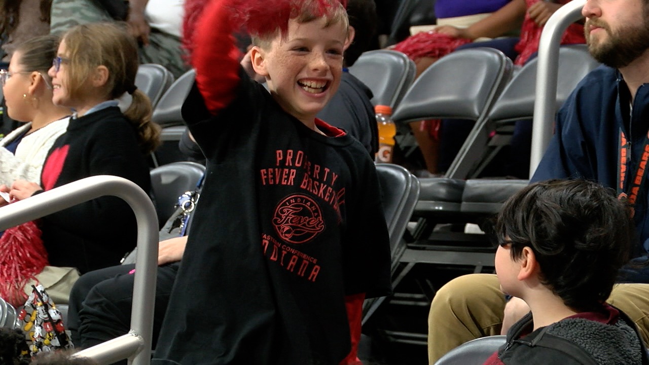 iu indy tipoff 3.jpg