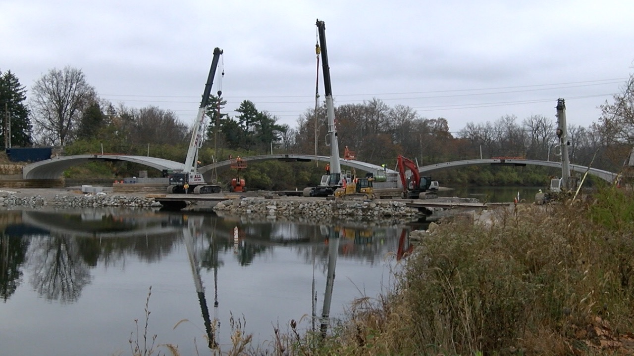 30th st bridge 1.jpg
