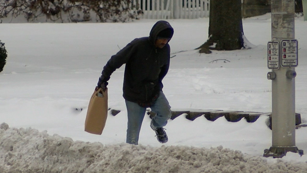 snow sidewalks 5.jpg