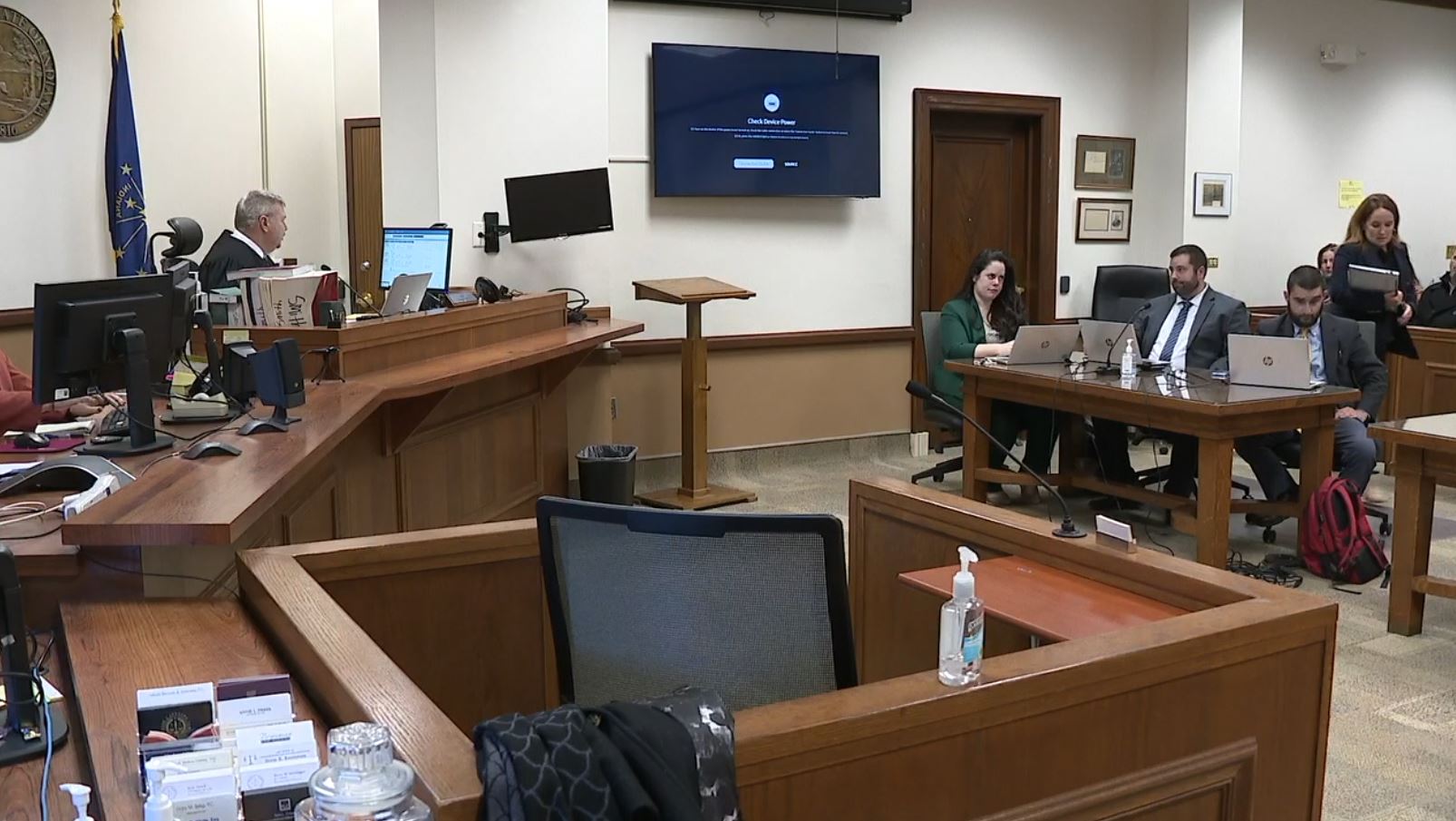 HendricksCoCourtroom.JPG