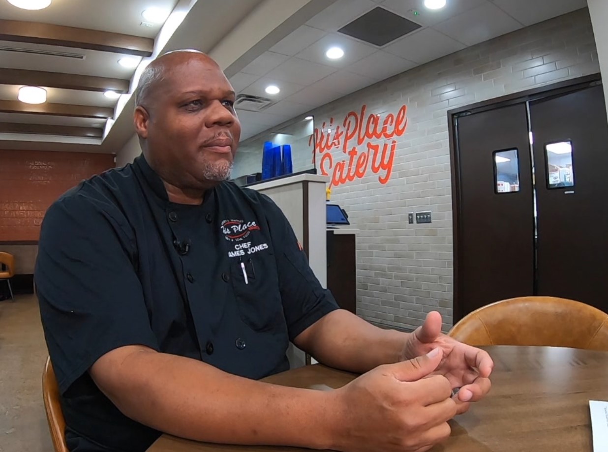 his place eatery2.jpg