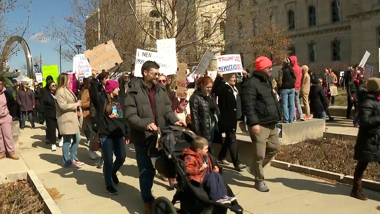 womens rally 1.jpg